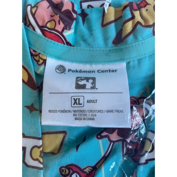 Pokemon World Championships 2025 | Anaheim Button-up Shirt | Adult X-Large Blue - Picture 3 of 5